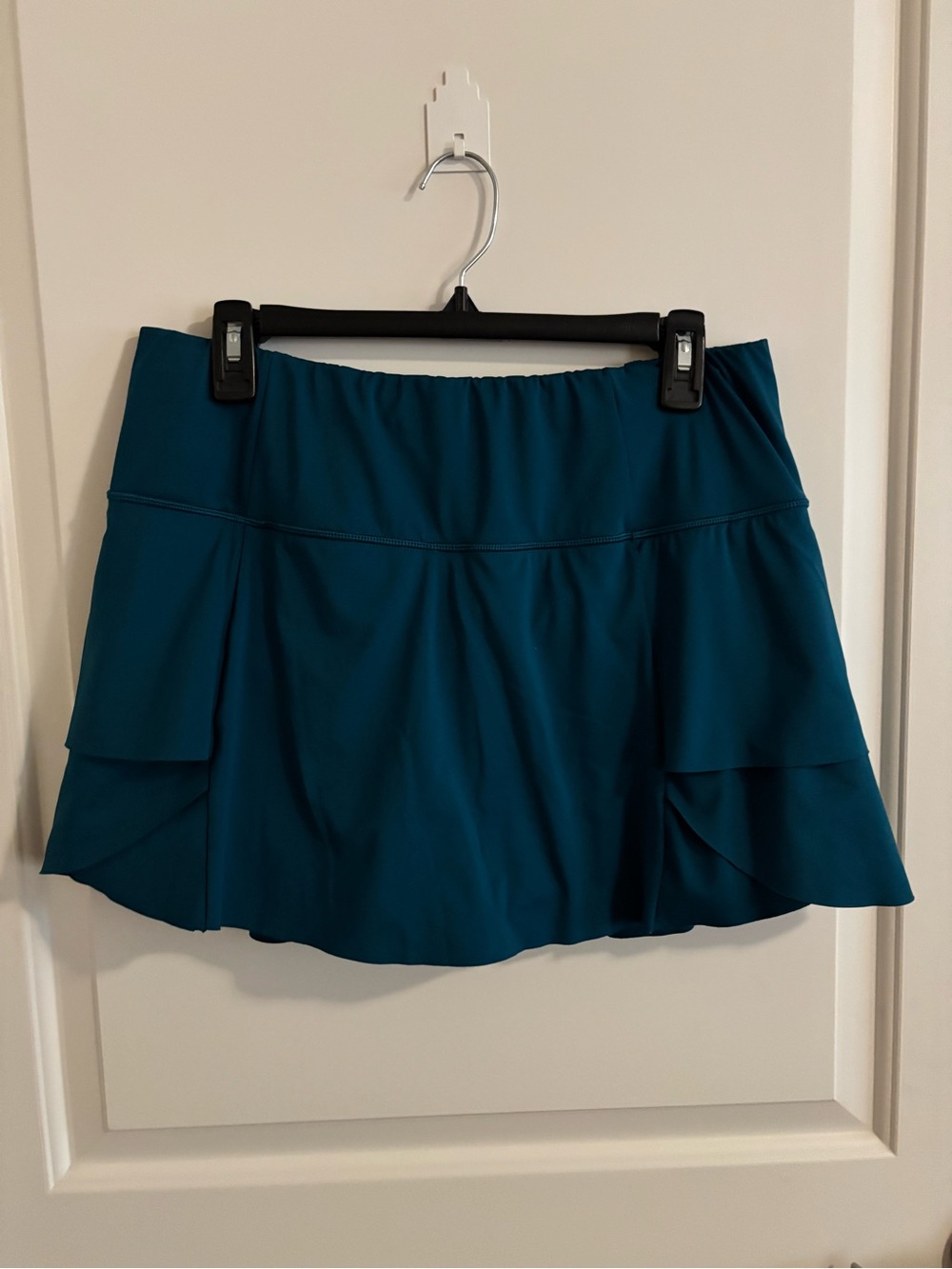 Athleta Women’s Teal Layered Active Tennis Skirt, Skort, Athleisure, Size Large